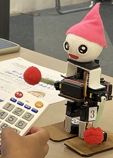 TVリモコンでロボットをダンスさせよう!